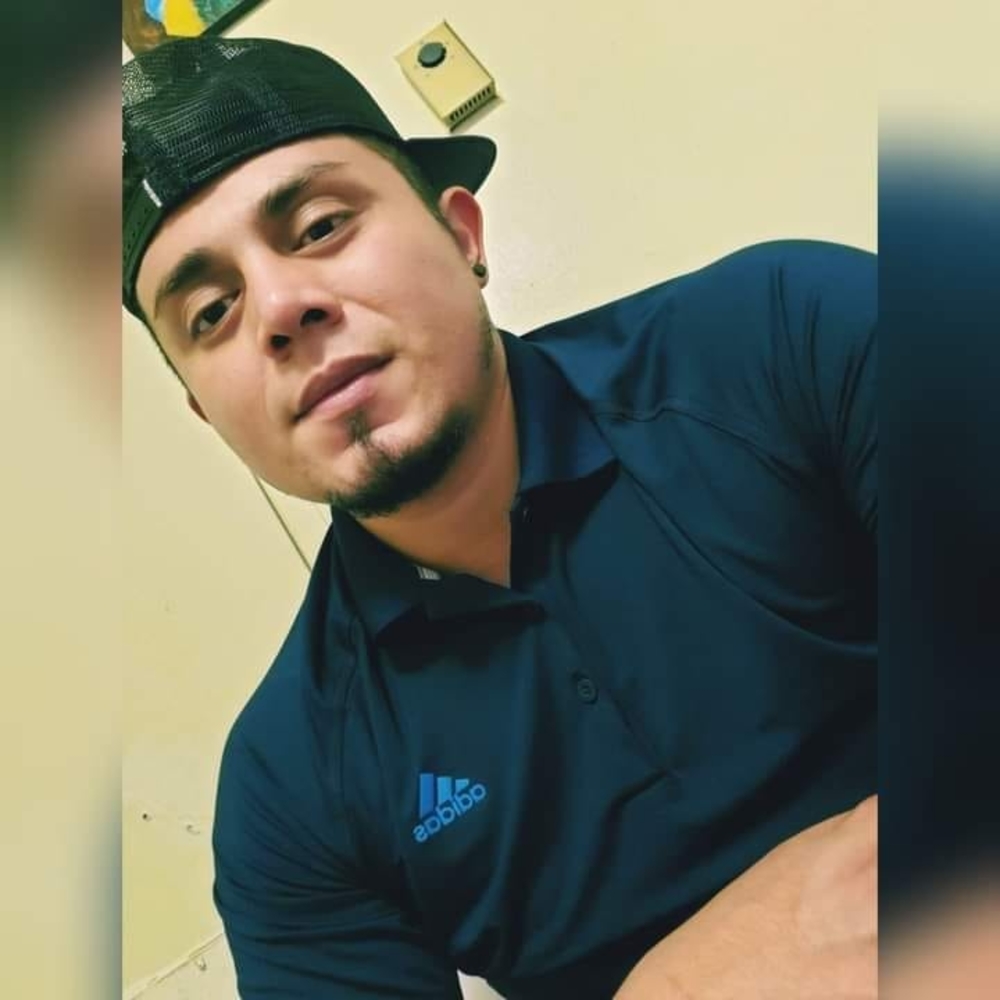 Meet your Posher, Cesc